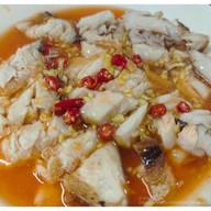 ร้านหนวดแดง แยกศิริราช