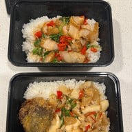 Pop Pop Street Food กะเพราตามสั่ง สาขาประชาสงเคราะห์27