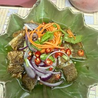 ข้าวต้มหัวปลาชลบุรี