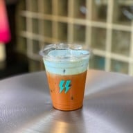Two Thunder Coffee Roasters - Chidlom -ชิดลม