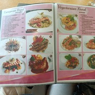 เมนู The Cafe โรงแรมมณเทียรริเวอร์ไซด์