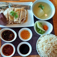 เมนูของร้าน The Cafe โรงแรมมณเทียรริเวอร์ไซด์