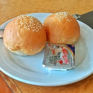 เมนูของร้าน The Cafe โรงแรมมณเทียรริเวอร์ไซด์