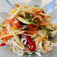ตำปะล่ะส้มตำเจ้สุรสเด็ดเผ็ดดาก&กระเพาเลือกหน้า วัชรพล