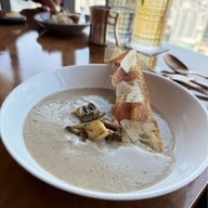 Bull & Bear Waldorf Astoria Bangkok