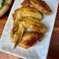 เมนูของร้าน ขนมจีนต้นก้ามปู วัดจันทร์