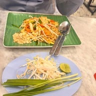 เมนูของร้าน เฮง หอยทอดชาวเล เจริญนคร17-19