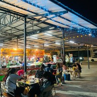 ตำปะล่ะส้มตำเจ้สุรสเด็ดเผ็ดดาก&กระเพาเลือกหน้า วัชรพล