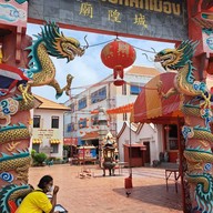 บรรยากาศ ศาลเจ้าพ่อหลักเมือง สงขลา