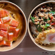 โคตรกระเพรา  By ส้ม