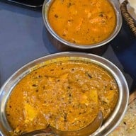 Indish Restaurant Bar and Grill