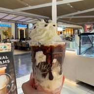 Luscious Creamery เซ็นทรัลเวิลด์