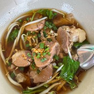 ก๋วยเตี๋ยวแคะท่านา ท่านา