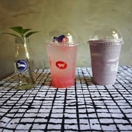 Ho: BAKE & CRAFT CAFE'