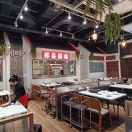 บรรยากาศ เอี่ยวไถ่ สุกี้โบราณ ไอซีเอส