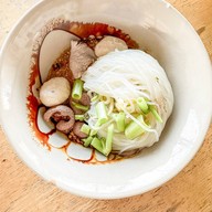 เตี๋ยวเรือยุดยา สาขา 64 รังสิต สาขา 64