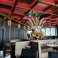 Bull & Bear Waldorf Astoria Bangkok