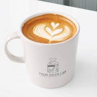 POLLY’S Coffee สีลม by POUR OVER LAB สีลม