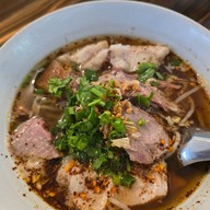 ก๋วยเตี๋ยว5รส สูตรมะนาว เจ้าแรกในเชียงใหม่ สันผีเสื้อ