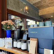 Ruen Lek เรือนเล็ก