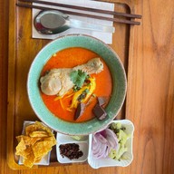 Good House x Khao soi 1