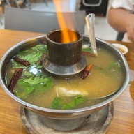 9 กุ้งอบ ปูอบ-สุกี้ พุทธมณฑล สาย2 (ได้รับมาตรฐาน SHA)
