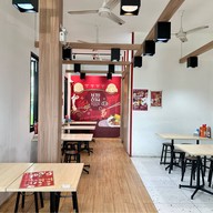 ก๋วยเตี๋ยวนายอ้วนเย็นตาโฟบะเต็งเสาชิงช้า บางจาก กาญจนาภิเษก บางบอน