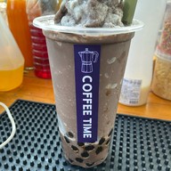 ขนมเส้นในซอย(ยายนุชเจ้าเก่า) -