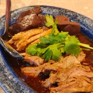 เมนูของร้าน Rongsi Pochana (โรงสีโภชนา) สาทร นางลิ้นจี่