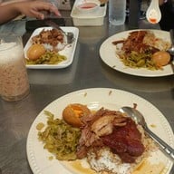เมนูของร้าน โค้วจั้วฮวดขาหมูเจ้าเก่า วังบูรพา