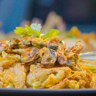 หอยทอดเจ๊ฮวย ตลาดริมน้ำกลางคืน