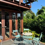 Ruen Lek เรือนเล็ก