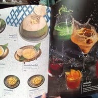 เมนู เอี่ยวไถ่ สุกี้โบราณ ไอซีเอส