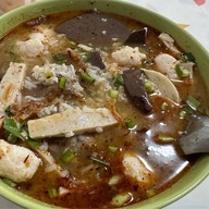 เมนูของร้าน ก๋วยจั๊บณวน ฮักเส้น ฮักแซ่บ