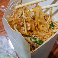 เมนูของร้าน ผัดไทยเจ๊สำราญ เพชรเกษม77