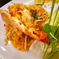 แม่ศรีเรือน เซ็นทรัลพลาซาเวสต์เกต