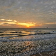หาดสวนสนประดิพัทธ์