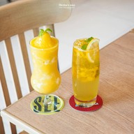 เมนูของร้าน SEE FAH เอสพลานาด แคราย