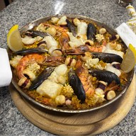 LaMesa restaurant and tapas bar