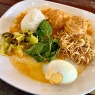 เมนูของร้าน เฮือนหนมเส้น