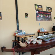 บรรยากาศ ป.ประทีป ก๋วยเตี๋ยวเรือ สาขาสำเพ็งเมืองคอน ลานนายหัว (ตรงข้ามสำเพ็งเมืองคอน)
