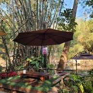 บรรยากาศ Tara Cafe เขาใหญ่