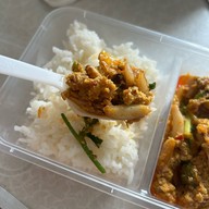 ปูผัดผงกะหรี่