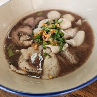 ก๋วยเตี๋ยวเรือ ป. ประทีป xเฮียเล็กปักหมุก ปั้ม Essp โคกช้าง