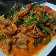 บ้านริมน้ำ
