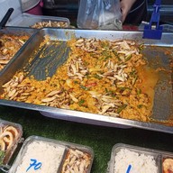 เมนูของร้าน ปูผัดผงกะหรี่