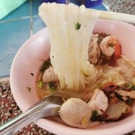 ก๋วยเตี๋ยวต้มยำโบราณ ร้านเปลว นครปฐม