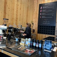 BLACK (Black Specialty Coffee & Slow bar) โครงการ เดอะ ฮับ พหลฯ อารีย์