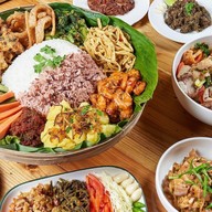 The Loft Burmese Eatery | อาหารพม่า ต้นตำรับ (Udom Suk Soi 5) Udom Suk