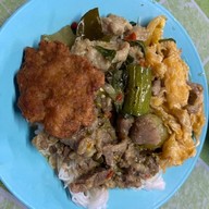 เมนูของร้าน ข้าวแกงแม่จำเริญเตาปูนซอย4 สาขาแรก